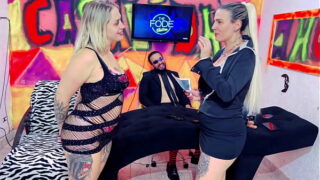 Hot babe Patricinha and risnha sharing my big cock in a hot threesome